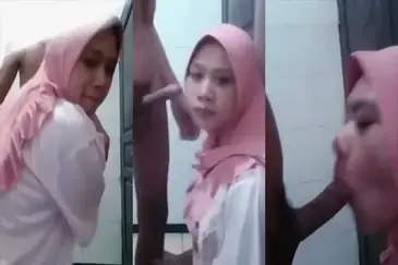 Jilbab Pink Nyedot Batang Gede Sampe Ngecrot Nikmat poster